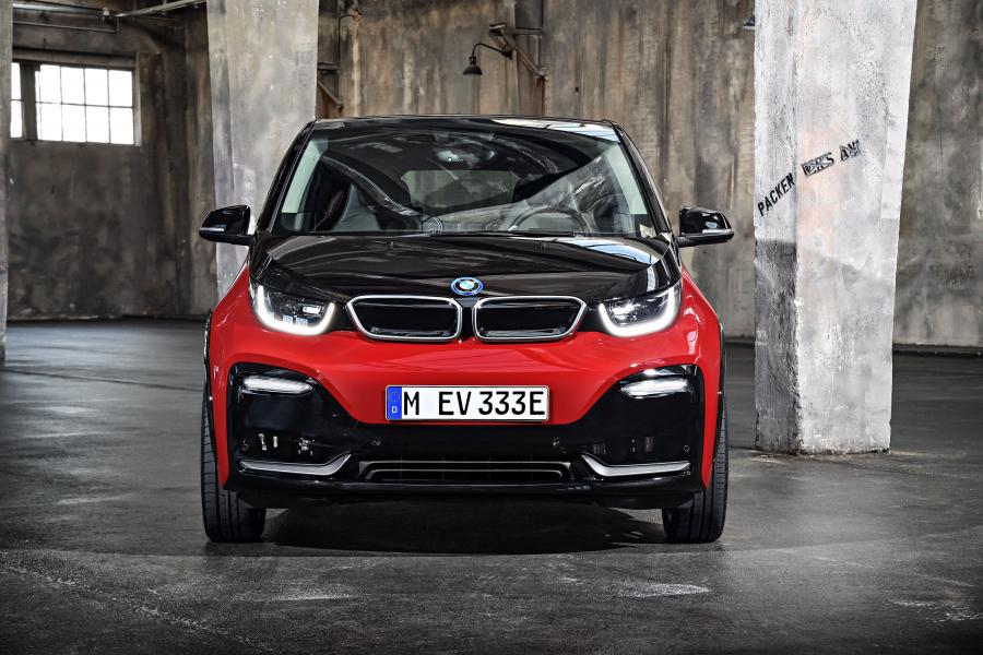  BMW i3s (I01) 2018 года  (WW) (фото 26 из 97)